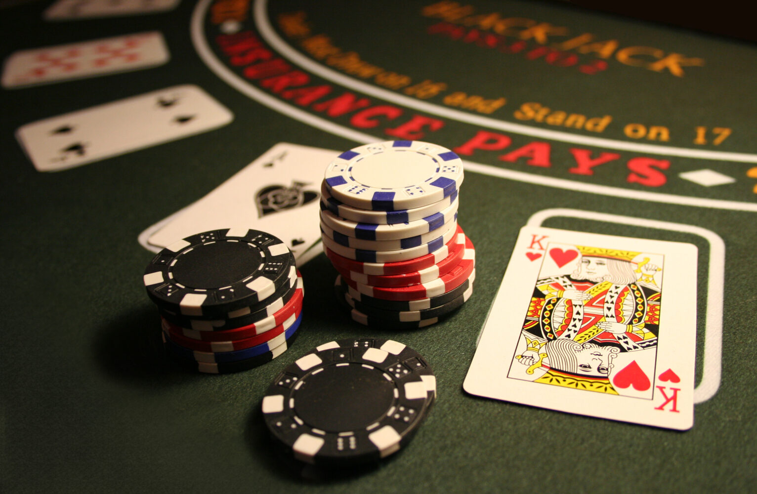 PokerStars(ポーカースターズ)とは？評判・ボーナス・入金・出金方法を解説